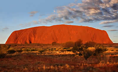 luoghi-sacri-e-campi-di-energia-misteriosi-uluru-australia
