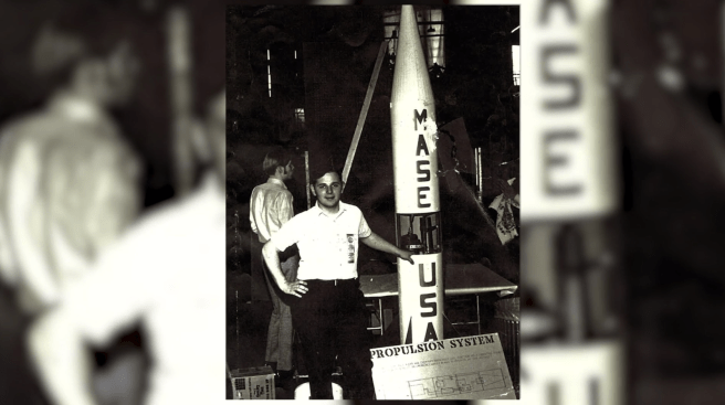 6_Photo_with_MASE_rocket