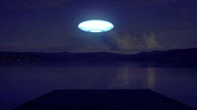 6_blue_craft_over_lake_491423b6dd85b61ac153095219631f37_1600x0