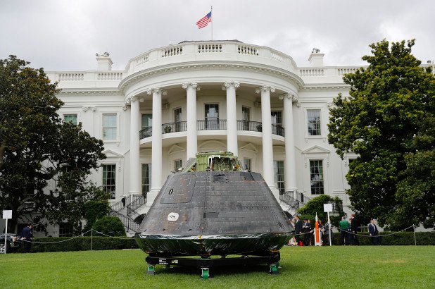 nasa-orion-white-house